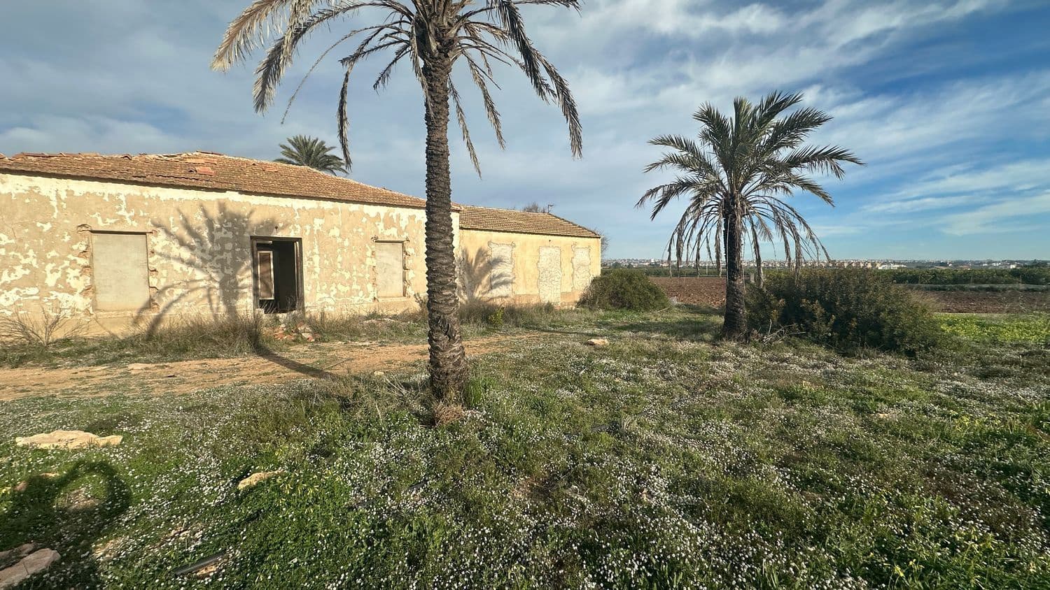 Finca/Herregård til salgs i Ciudad Quesada med garasje - € 265 000 (Ref: 9567979)