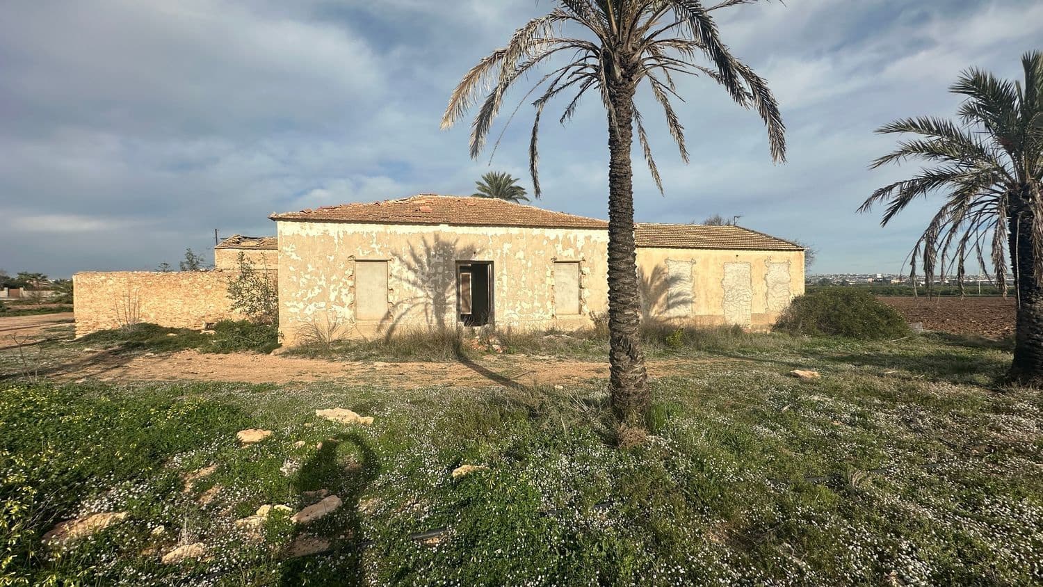 Finca/Herregård til salgs i Ciudad Quesada med garasje - € 265 000 (Ref: 9567979)