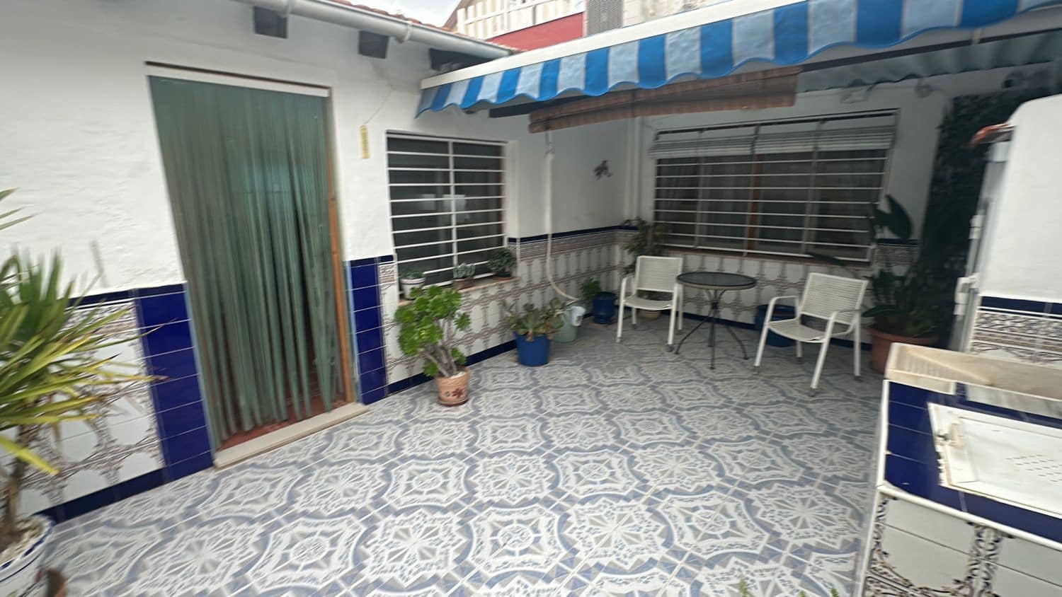 Casa de 3 habitaciones en Orihuela en venta con garaje - 159.900 € (Ref: 9590457)