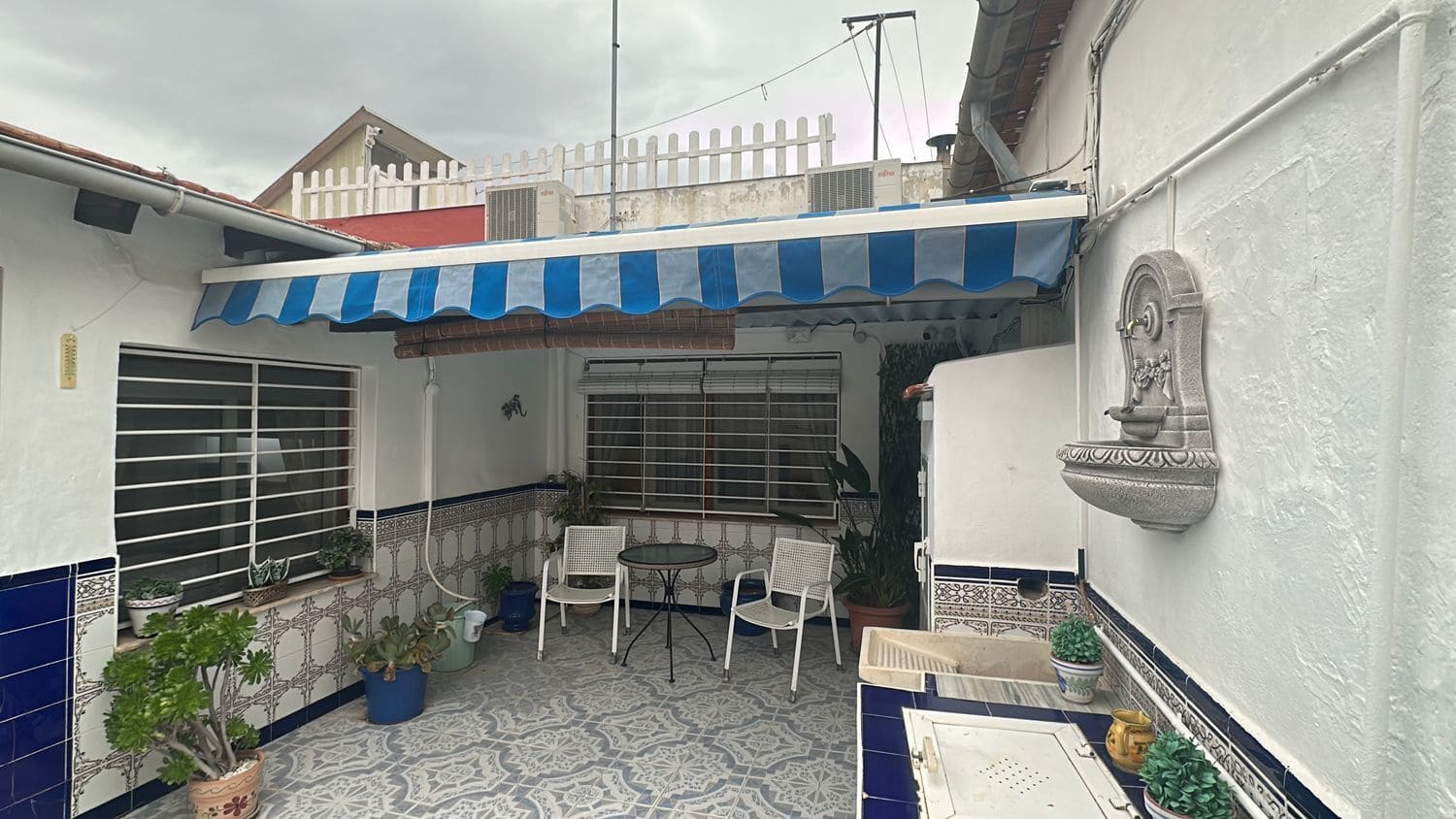 Casa de 3 habitaciones en Orihuela en venta con garaje - 159.900 € (Ref: 9590457)