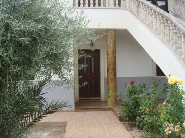 2 soverom Hus til salgs i Molins - Campaneta - San Bartolomé, Orihuela med garasje - € 145 000 (Ref: 9624218)