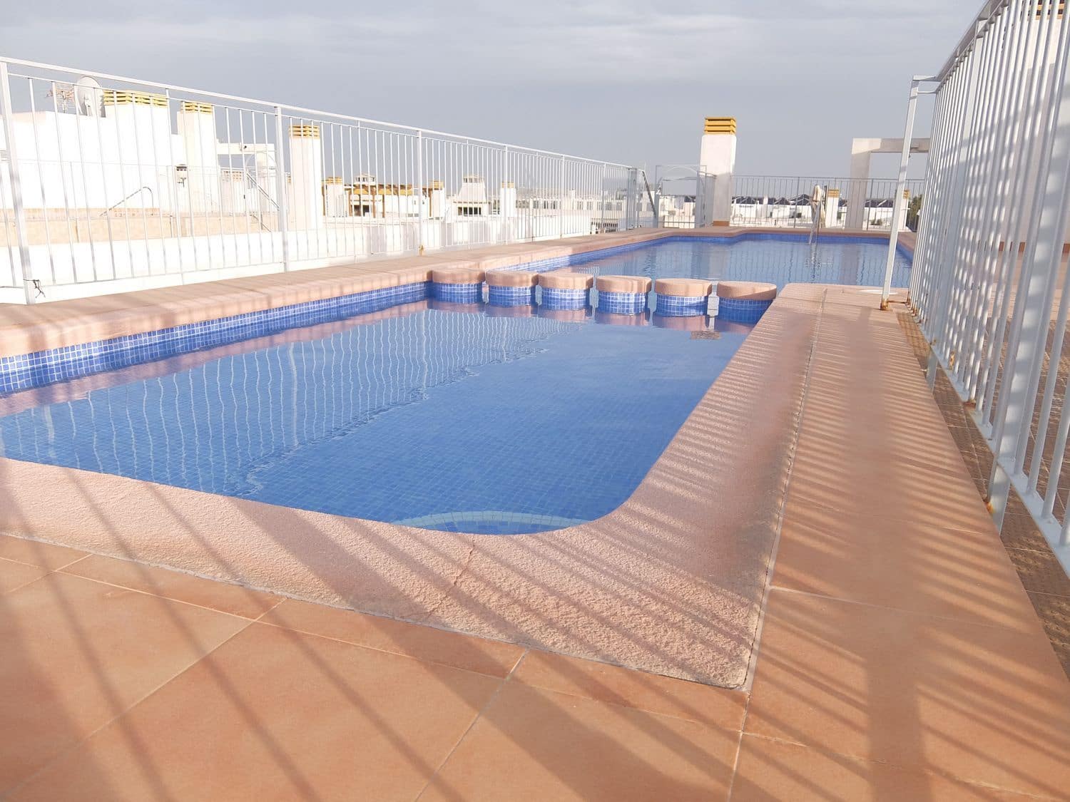 2 bedroom Apartment for sale in Almoradi with pool garage - € 126,000 (Ref: 9638947)