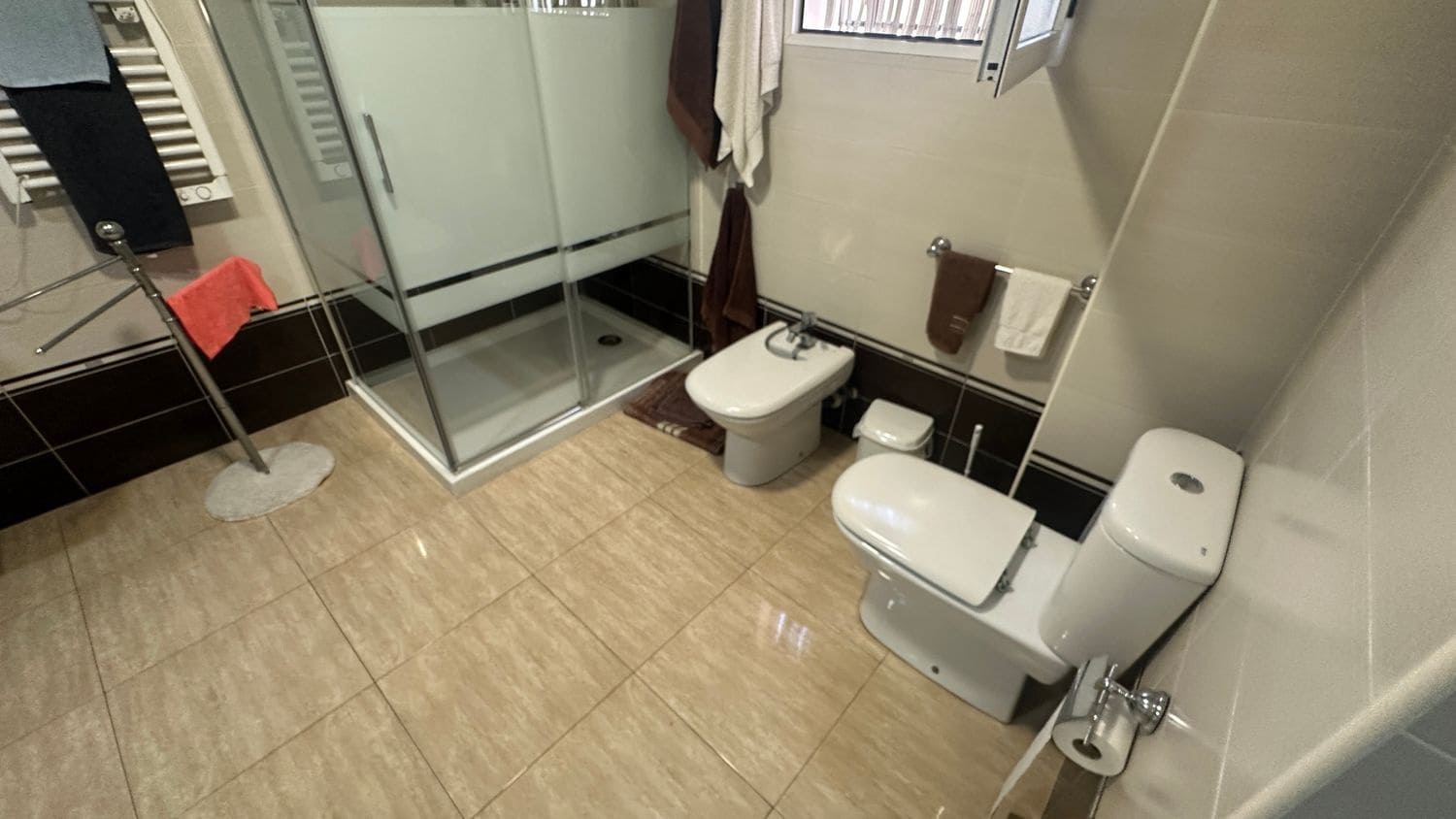 5 bedroom Townhouse for sale in Formentera del Segura with garage - € 377,500 (Ref: 9676720)