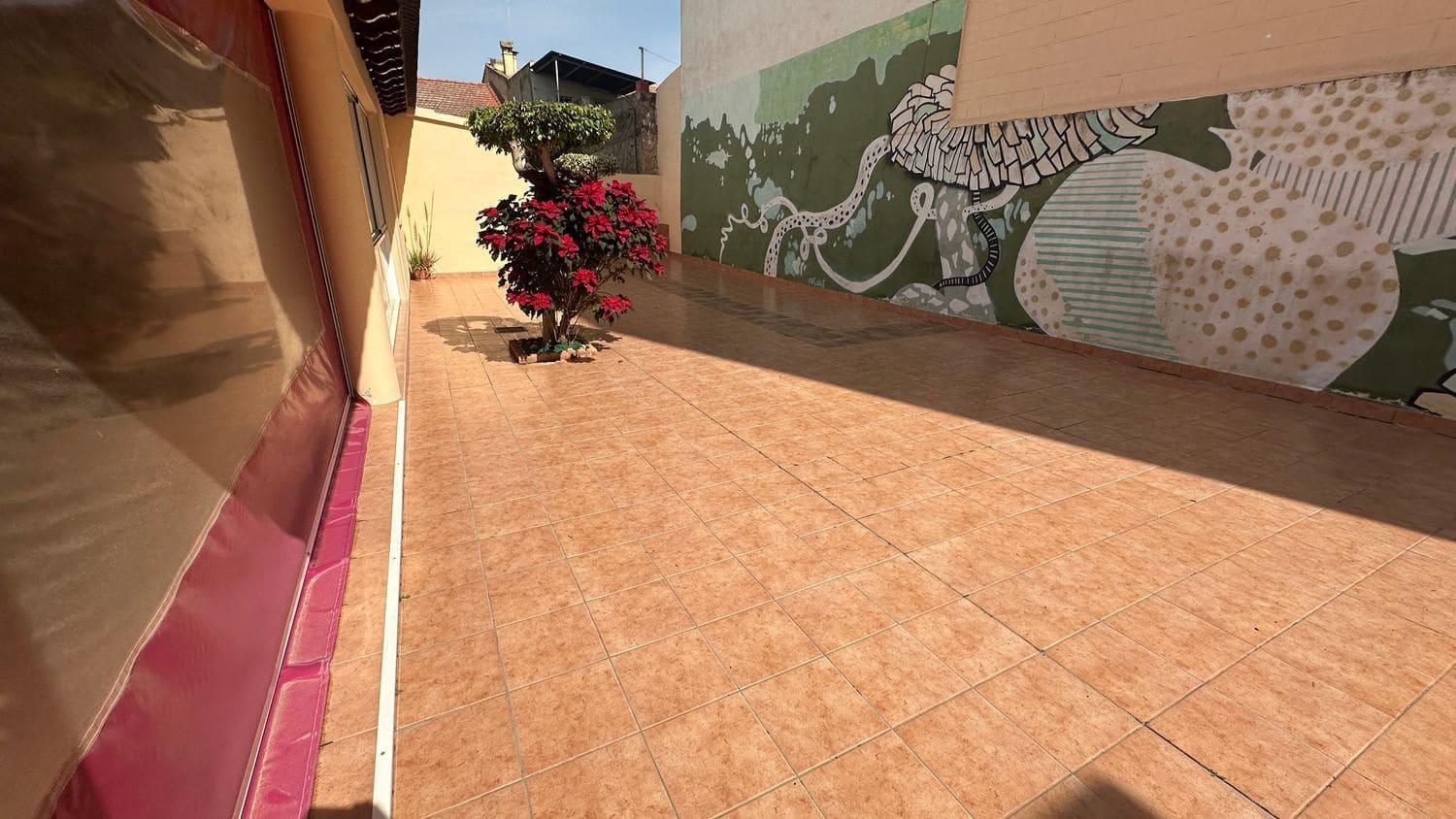 5 bedroom Townhouse for sale in Formentera del Segura with garage - € 377,500 (Ref: 9676720)