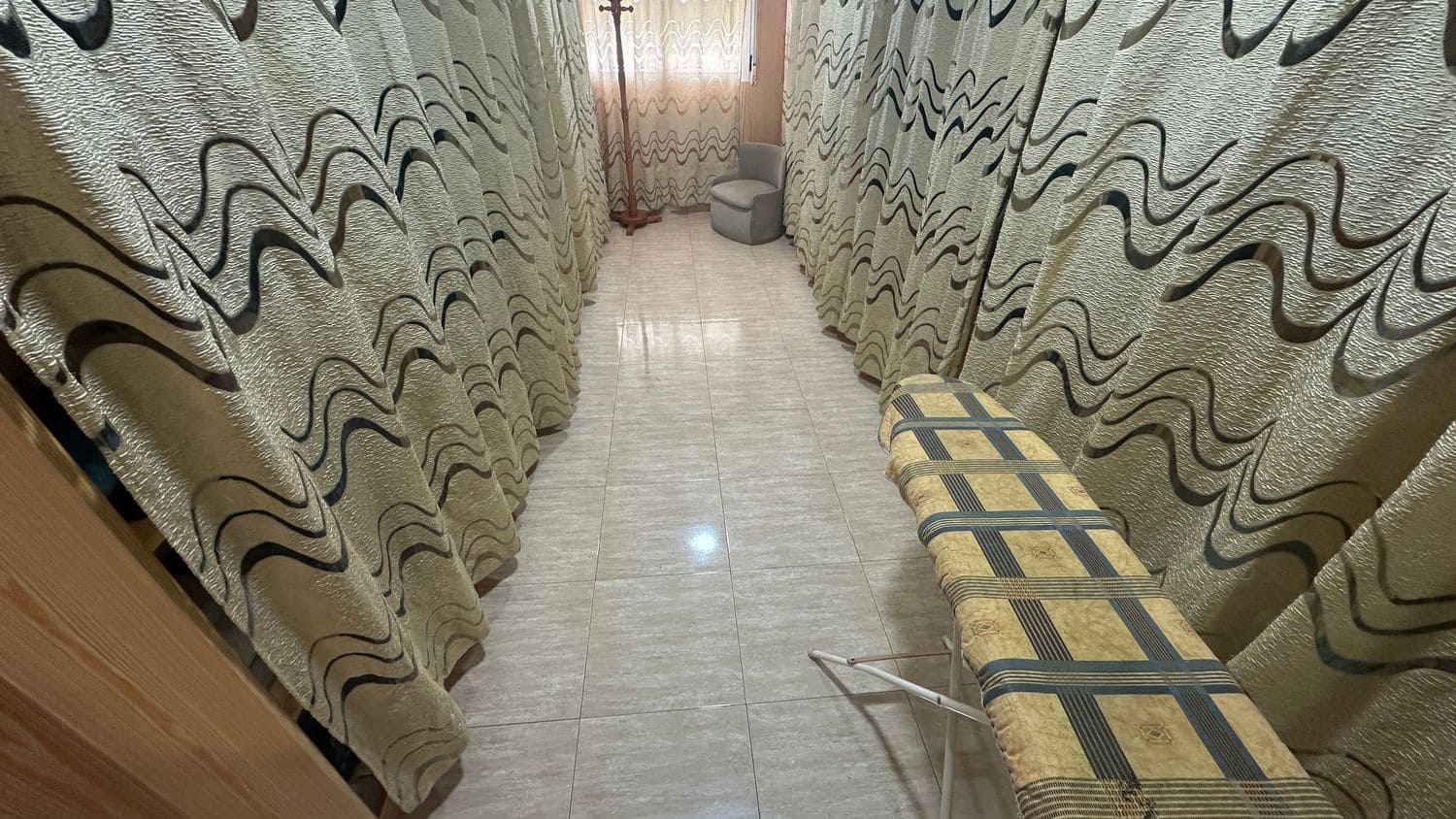 5 bedroom Townhouse for sale in Formentera del Segura with garage - € 377,500 (Ref: 9676720)