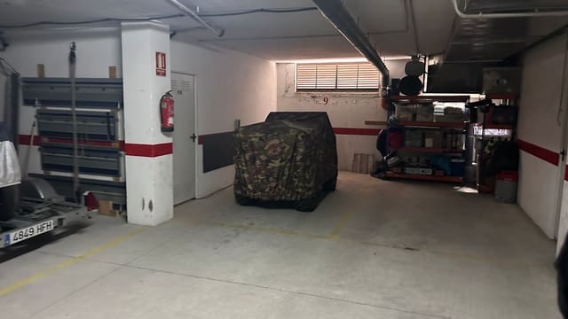Garage à vendre à Rojales - 12 000 € (Ref: 9700350)