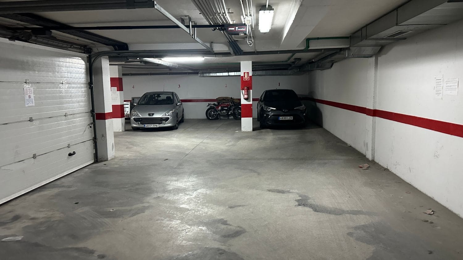 Garage for sale in Rojales - € 12,000 (Ref: 9700350)