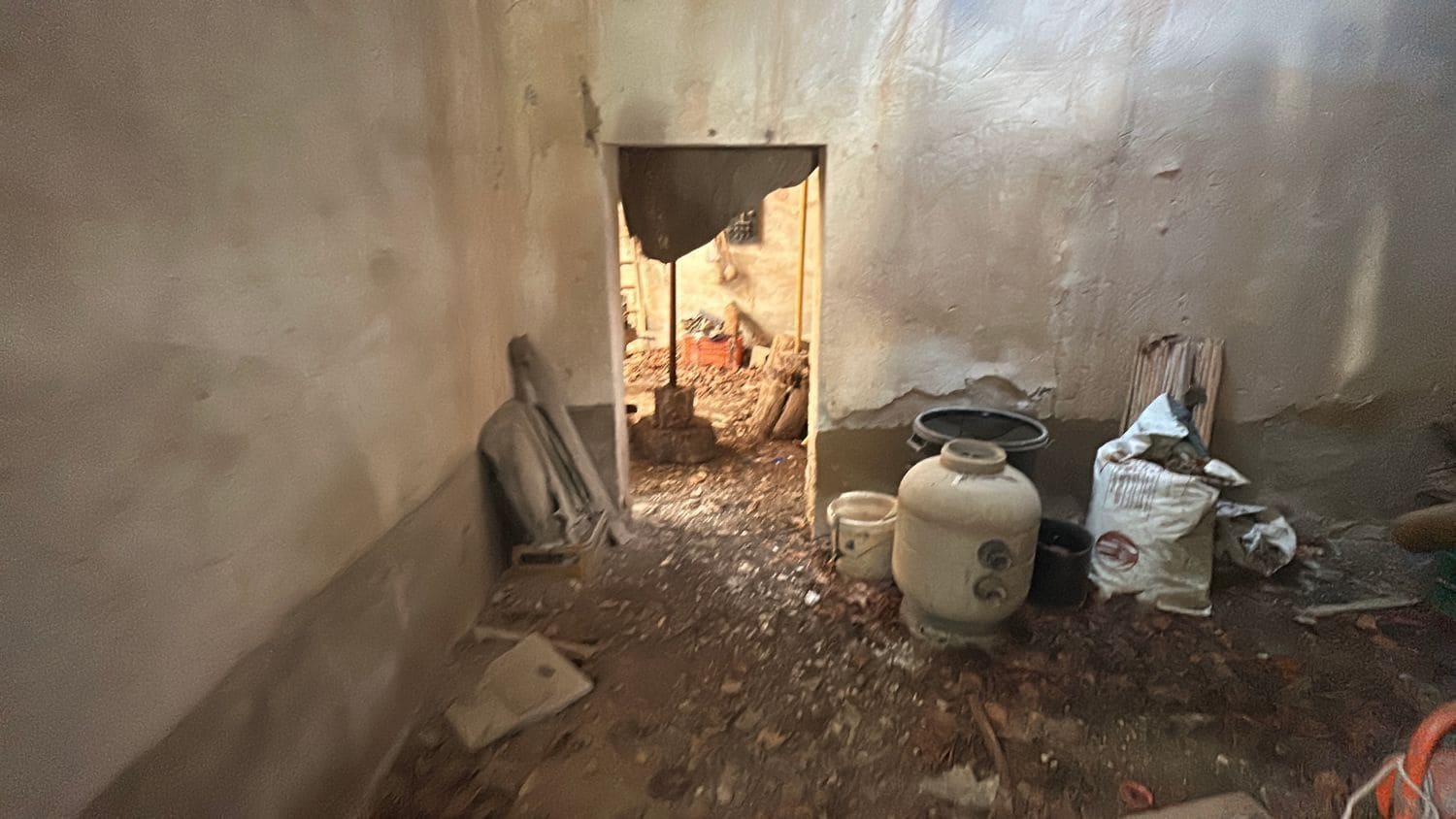 3 bedroom Villa for sale in Rojales with garage - € 135,000 (Ref: 9721050)