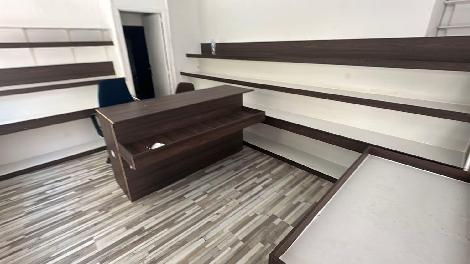 Kommersiell til leie i Almoradi - € 800 (Ref: 9819841)
