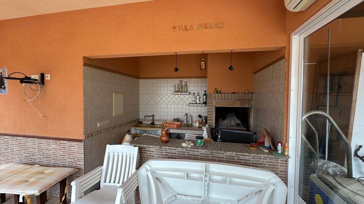 3 bedroom Villa for rent in Orihuela with pool garage - € 1,000 (Ref: 9824264)