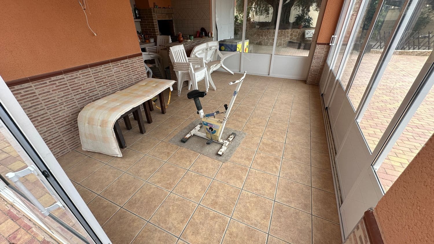 3 bedroom Villa for rent in Orihuela with pool garage - € 1,000 (Ref: 9824264)