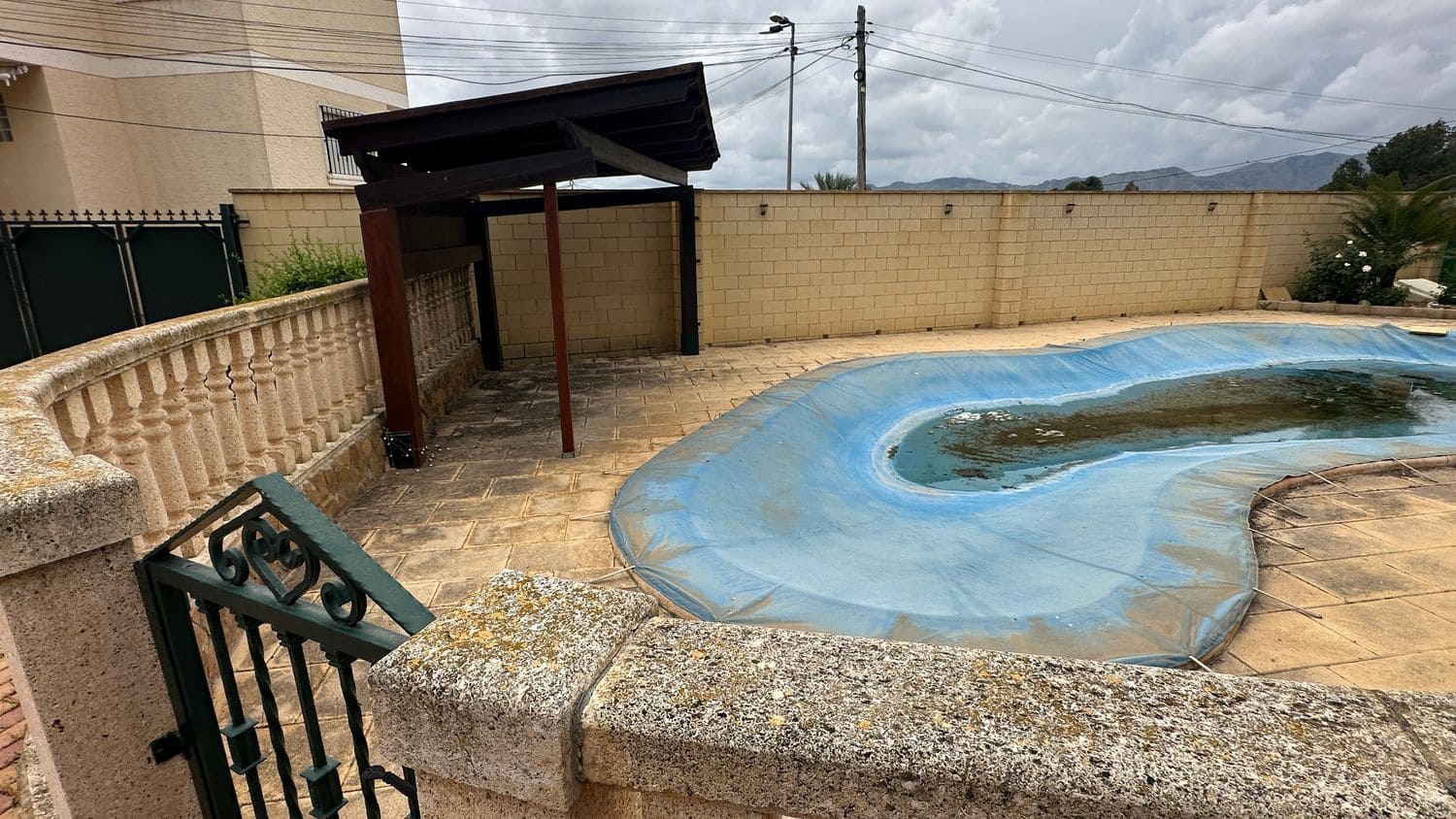 3 bedroom Villa for rent in Orihuela with pool garage - € 1,000 (Ref: 9824264)