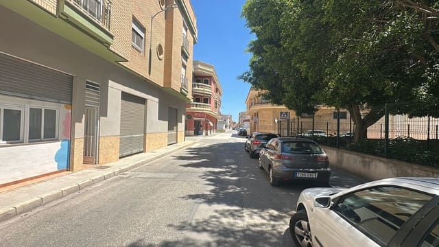 Erhverv til salg i Rafal - € 190.000 (Ref: 9861408)