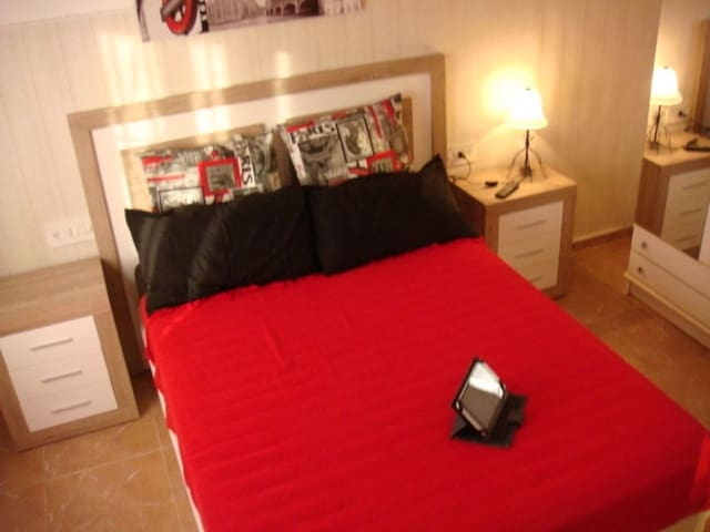 3 makuuhuone Maalaistalo vuokrattavana paikassa Molins - Campaneta - San Bartolomé, Orihuela mukana 
autotalli - 850 € (Ref: 9946891)