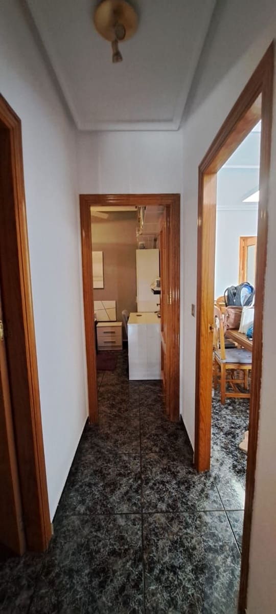 2 slaapkamer Appartement te koop in Orihuela met garage - € 77.900 (Ref: 9999511)