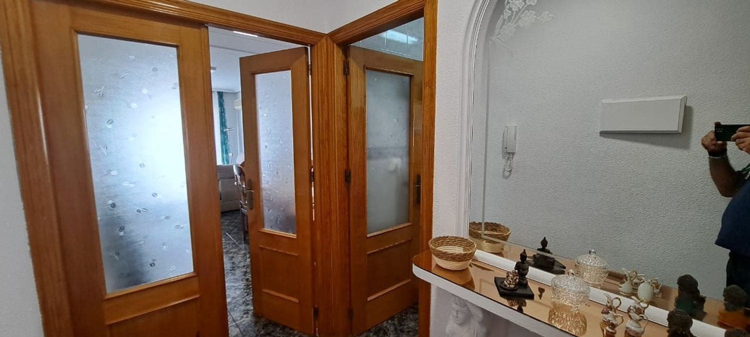 2 slaapkamer Appartement te koop in Orihuela met garage - € 77.900 (Ref: 9999511)