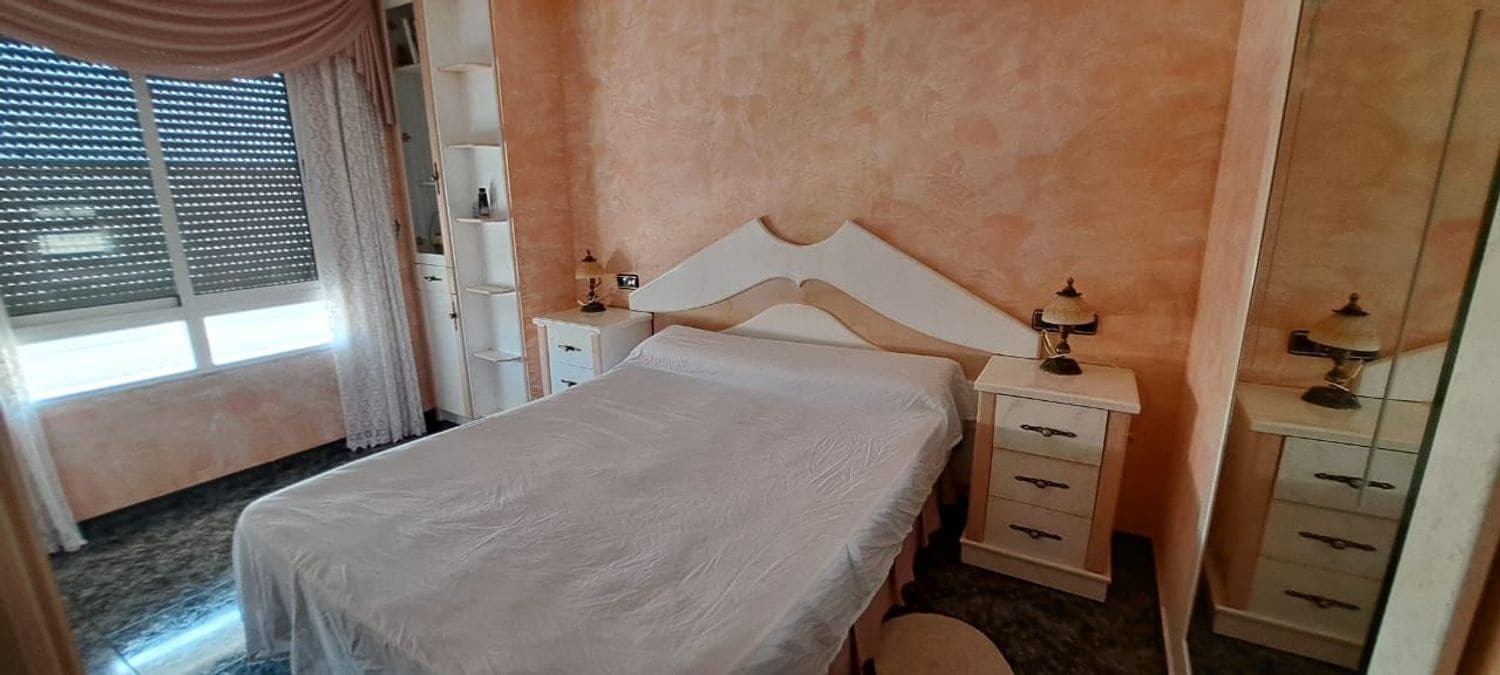 2 slaapkamer Appartement te koop in Orihuela met garage - € 77.900 (Ref: 9999511)