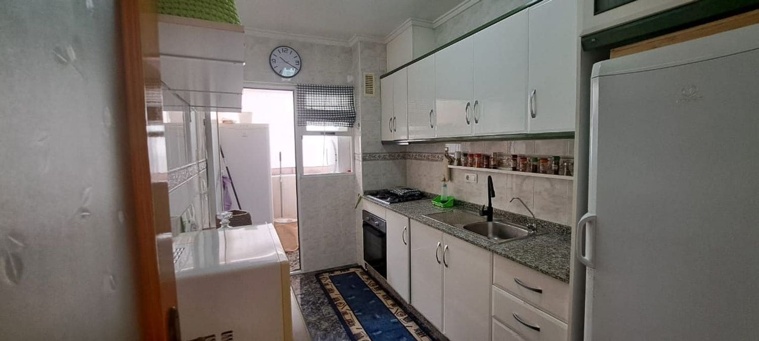 2 slaapkamer Appartement te koop in Orihuela met garage - € 77.900 (Ref: 9999511)