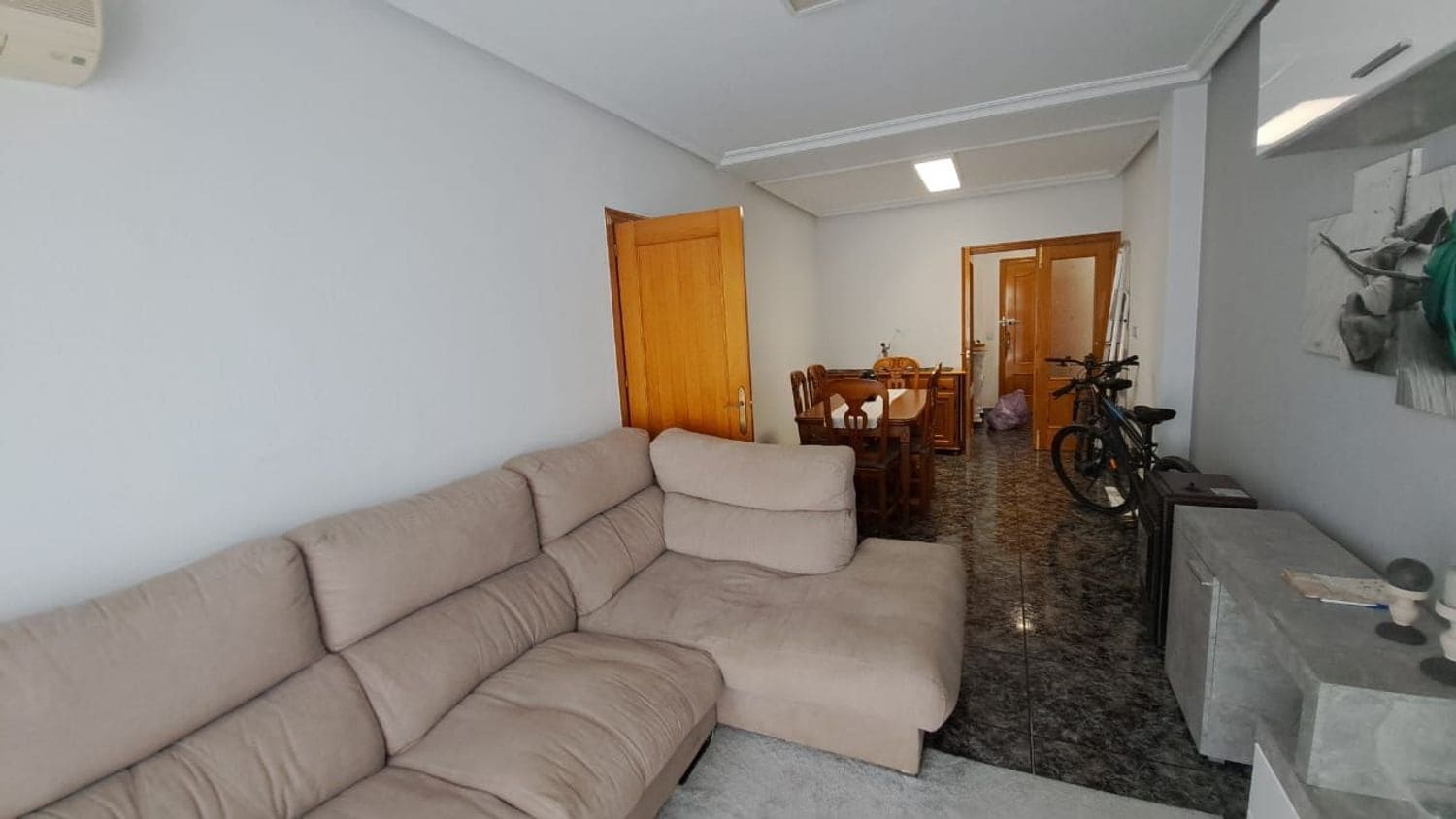 2 slaapkamer Appartement te koop in Orihuela met garage - € 77.900 (Ref: 9999511)