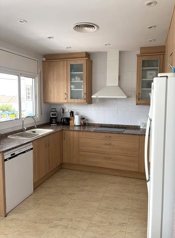 4 slaapkamer Villa te koop in El Perelló met zwembad garage - € 398.000 (Ref: 10012229)