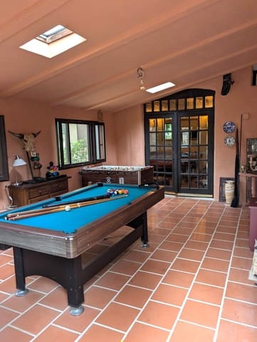 3 chambre Finca/Maison de Campagne à vendre à El Perelló avec piscine garage - 349 000 € (Ref: 10091454)