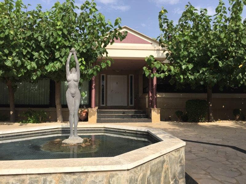 3 soveværelse Villa til salg i Roquetes med swimmingpool - € 465.000 (Ref: 6495358)