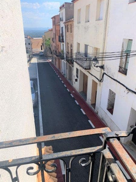 4 soveværelse Byhus til salg i Rasquera med swimmingpool - € 80.000 (Ref: 6997557)