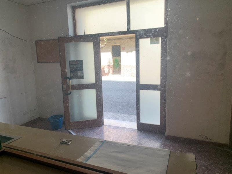 4 soveværelse Byhus til salg i Rasquera med swimmingpool - € 80.000 (Ref: 6997557)