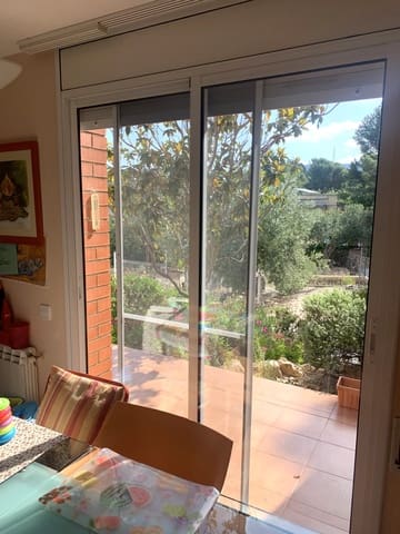 5 slaapkamer Finca/Landhuis te koop in Tortosa met garage - € 390.000 (Ref: 8348634)