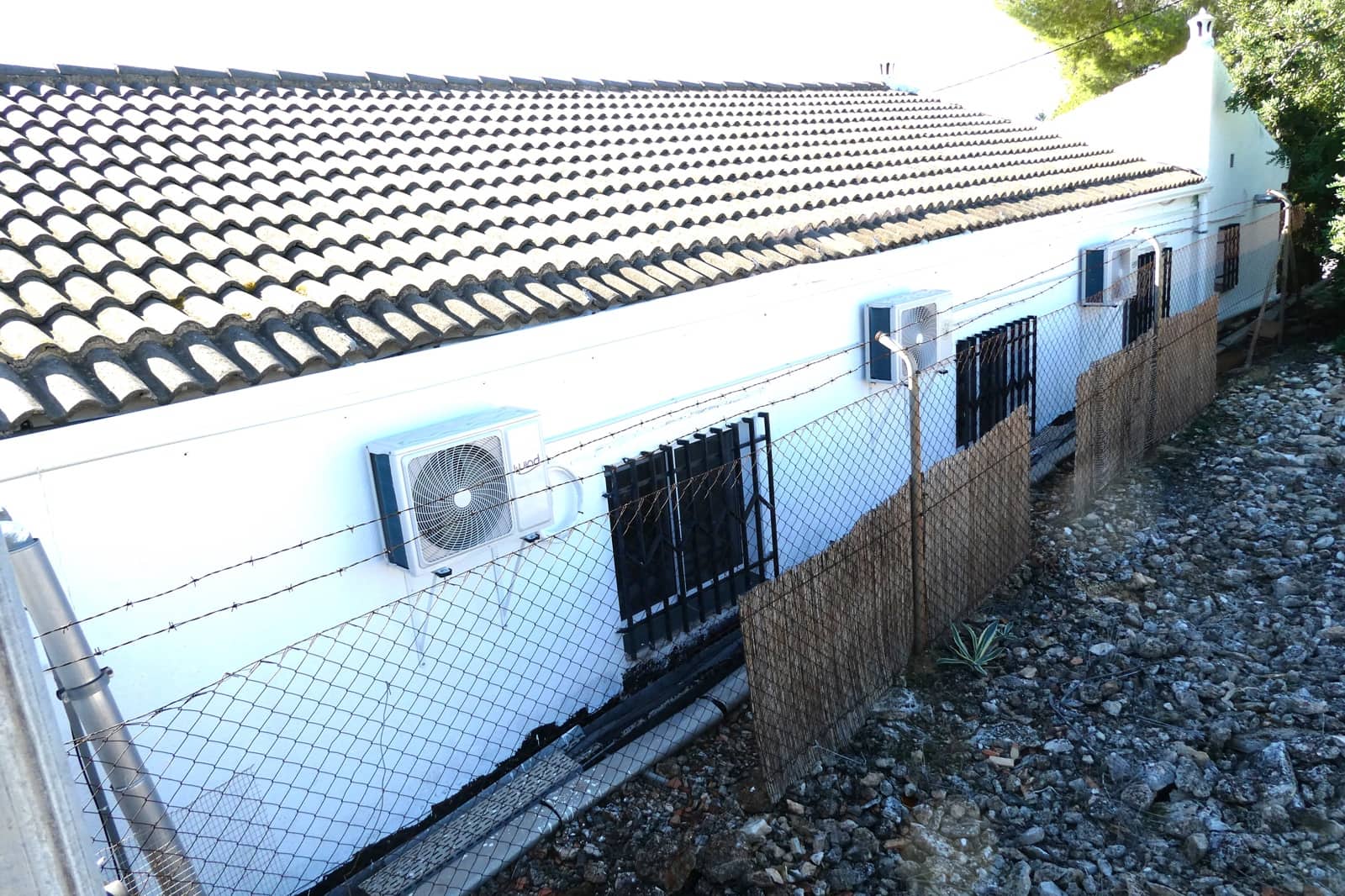 4 soveværelse Finca/Landehus til salg i L'Ampolla med swimmingpool garage - € 295.000 (Ref: 8560681)