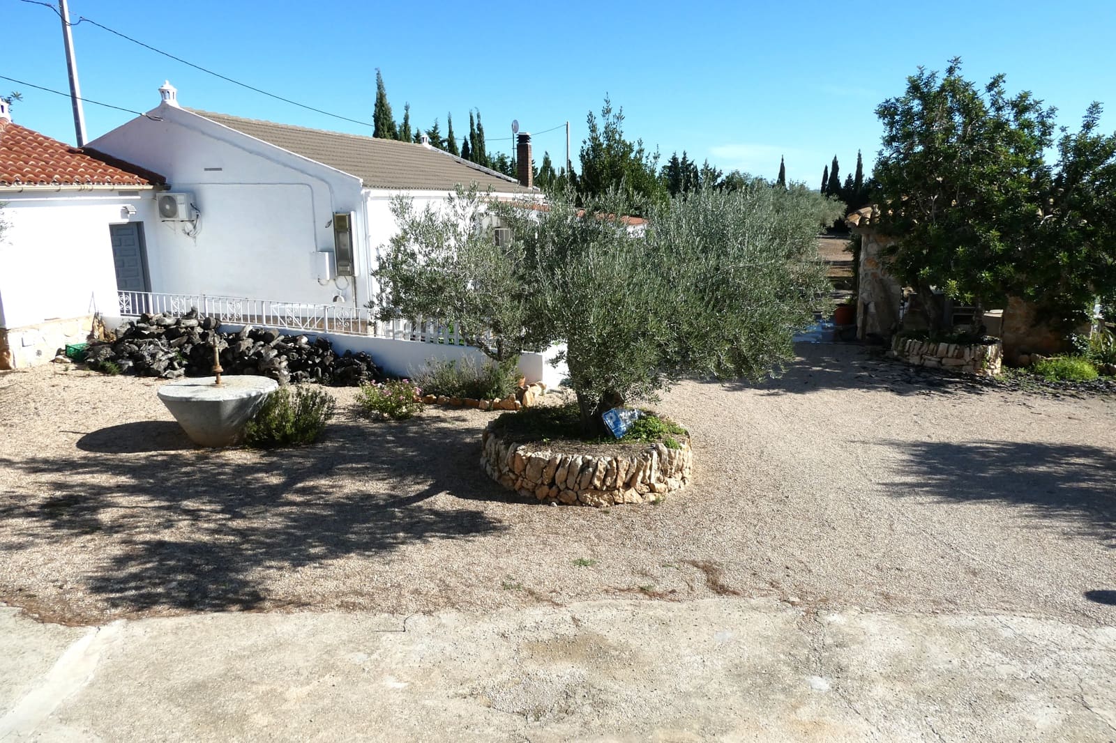 4 soveværelse Finca/Landehus til salg i L'Ampolla med swimmingpool garage - € 295.000 (Ref: 8560681)