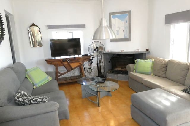 4 bedroom Finca/Country House for sale in L'Ampolla with pool garage - € 295,000 (Ref: 8560681)