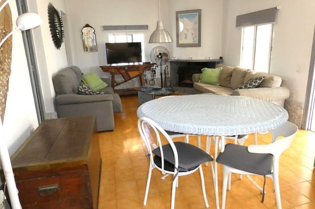 4 bedroom Finca/Country House for sale in L'Ampolla with pool garage - € 295,000 (Ref: 8560681)