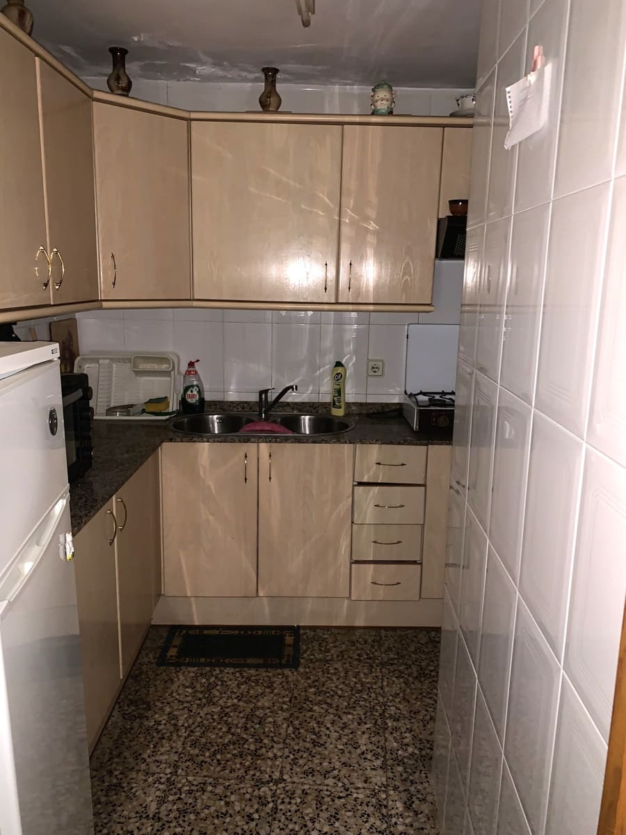 3 soveværelse Byhus til salg i Asco med garage - € 79.000 (Ref: 8643919)