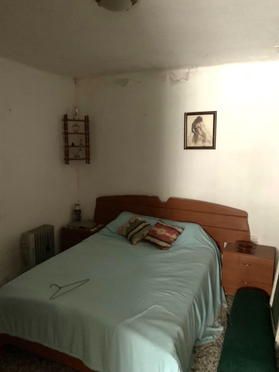 3 soveværelse Byhus til salg i Asco med garage - € 79.000 (Ref: 8643919)