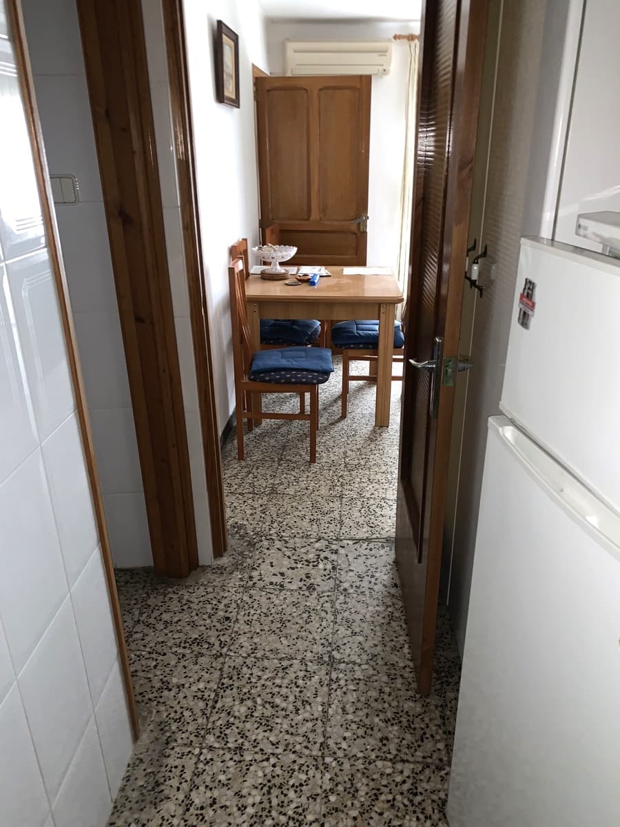 3 soveværelse Byhus til salg i Asco med garage - € 79.000 (Ref: 8643919)