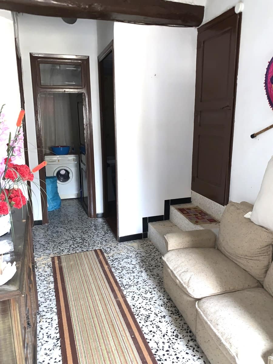 3 soveværelse Byhus til salg i Asco med garage - € 79.000 (Ref: 8643919)