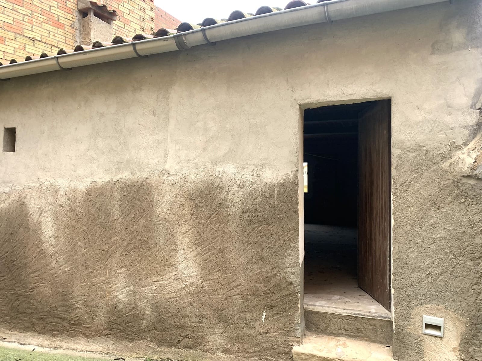 3 soveværelse Byhus til salg i Asco med garage - € 79.000 (Ref: 8643919)