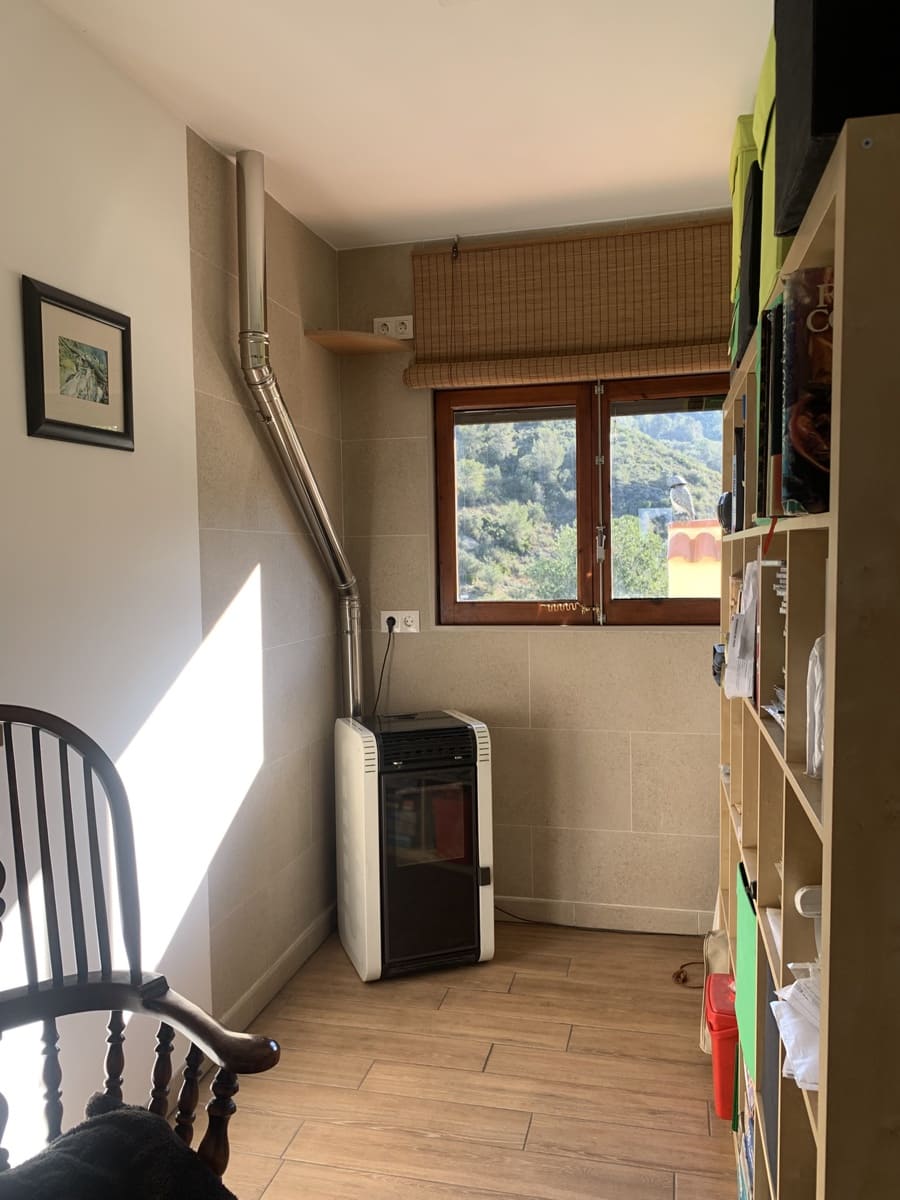 3 soveværelse Finca/Landehus til salg i Tortosa med garage - € 299.500 (Ref: 8886891)