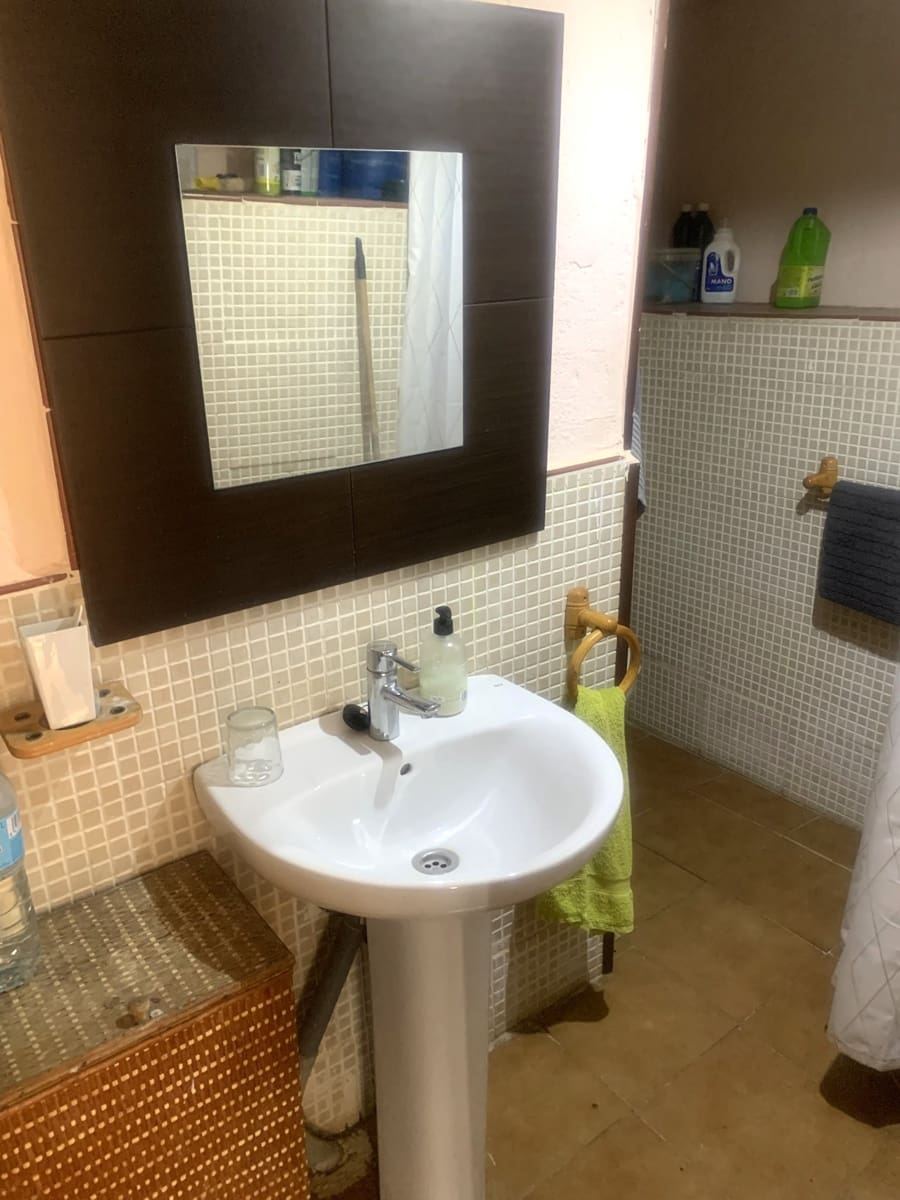 2 bedroom Finca/Country House for sale in Camarles with garage - € 145,000 (Ref: 8915824)