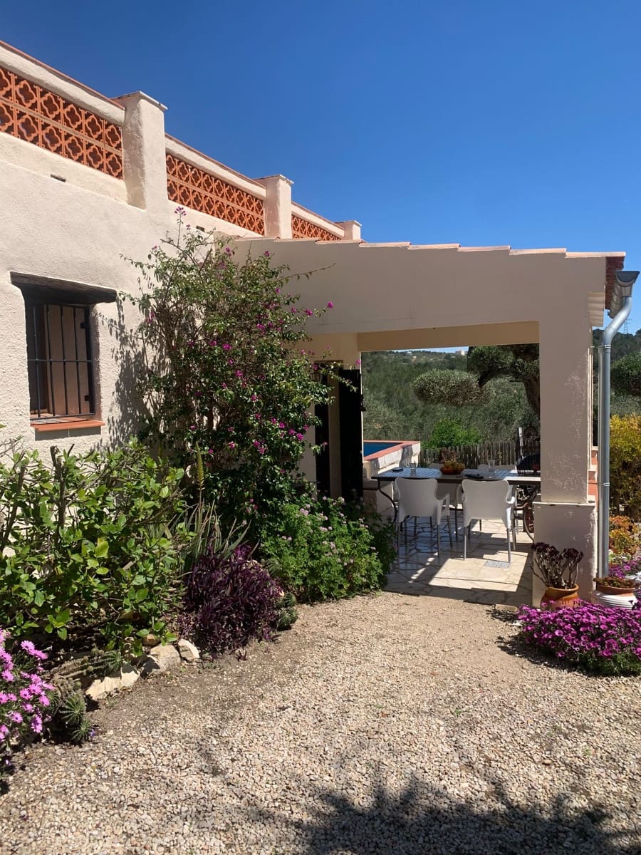 2 soveværelse Finca/Landehus til salg i El Perello med swimmingpool garage - € 295.000 (Ref: 8977604)