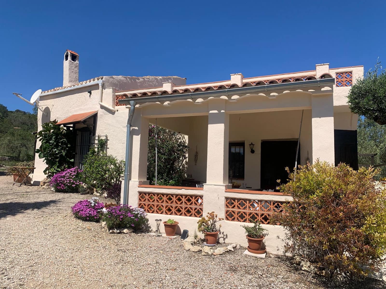 2 soveværelse Finca/Landehus til salg i El Perello med swimmingpool garage - € 295.000 (Ref: 8977604)