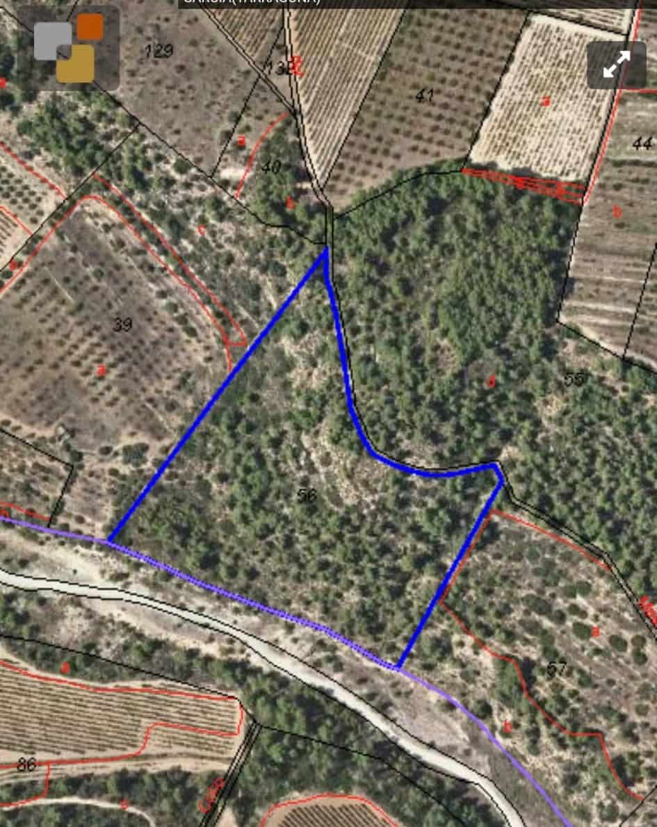 Grunde uden byggetilladelser til salg i Garcia - € 5.000 (Ref: 8979864)