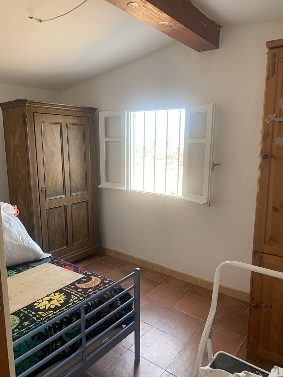 2 soveværelse Lejlighed til salg i Ginestar med garage - € 150.000 (Ref: 9130169)