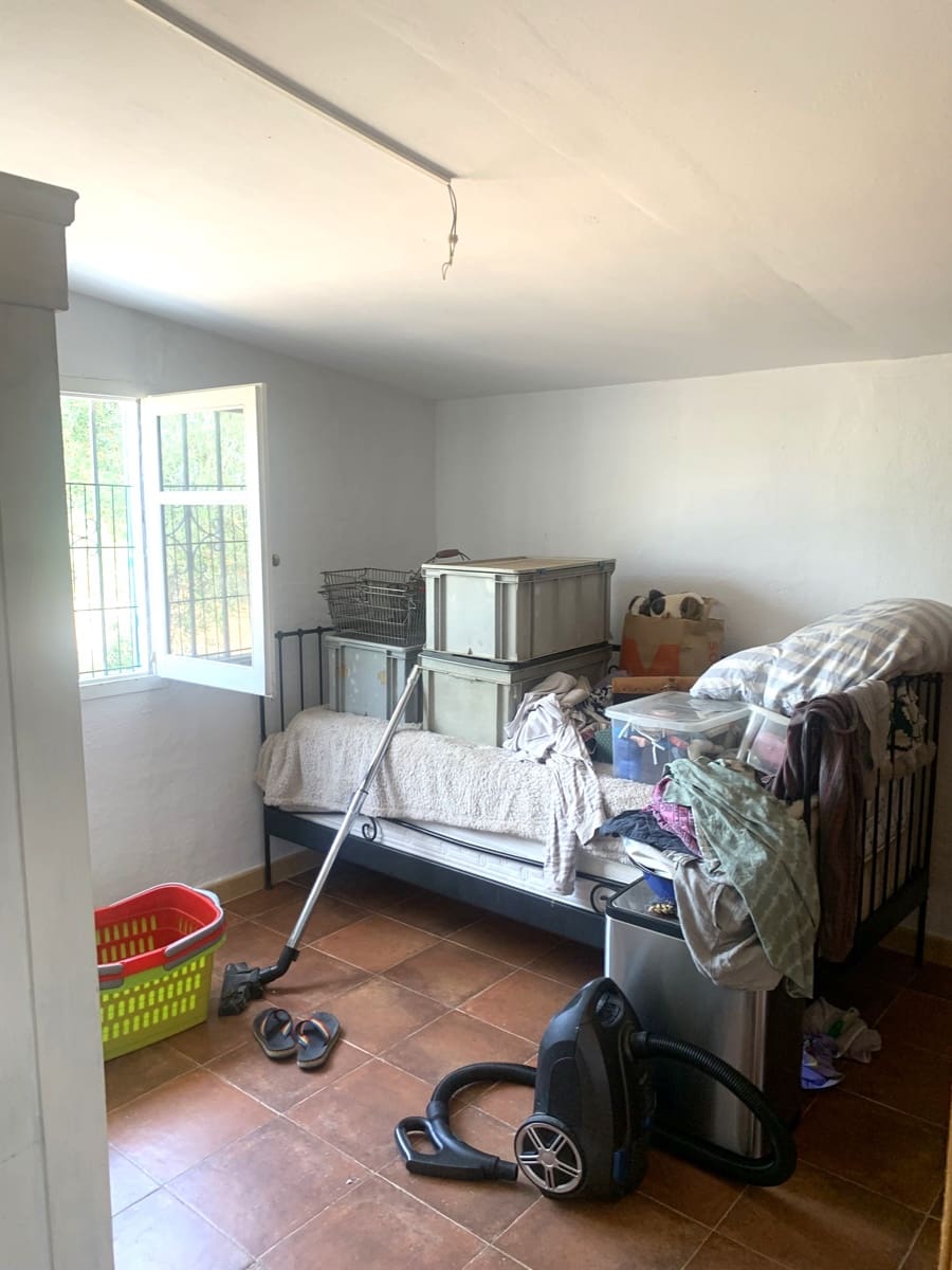 2 soveværelse Lejlighed til salg i Ginestar med garage - € 150.000 (Ref: 9130169)