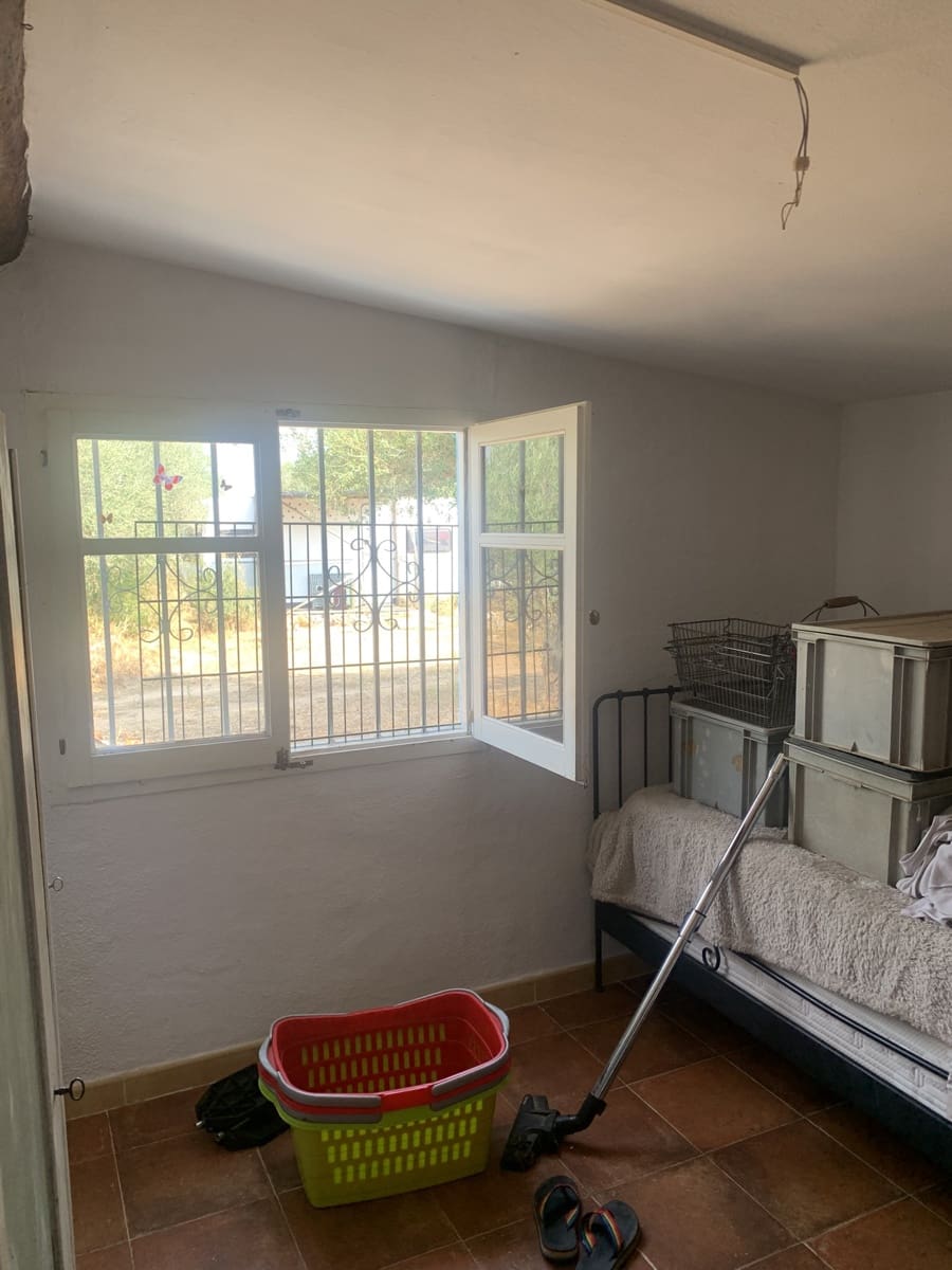 2 soveværelse Lejlighed til salg i Ginestar med garage - € 150.000 (Ref: 9130169)