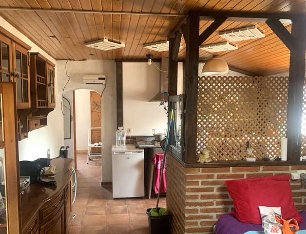 2 bedroom Apartment for sale in Ginestar with garage - € 150,000 (Ref: 9130169)