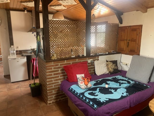 2 bedroom Apartment for sale in Ginestar with garage - € 150,000 (Ref: 9130169)