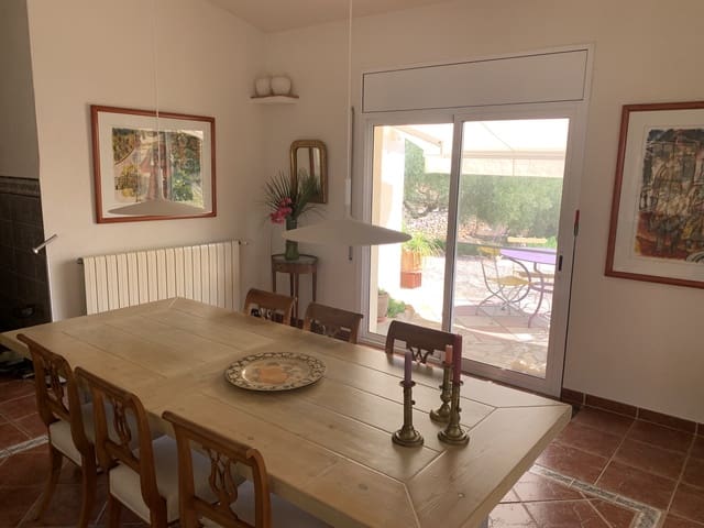 3 makuuhuone Maalaistalo myytävänä paikassa Tortosa mukana uima-altaan - 530 000 € (Ref: 9146110)