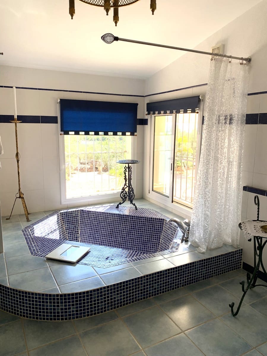 Finca/Casa Rural de 3 habitaciones en Tortosa en venta con piscina - 530.000 € (Ref: 9146110)